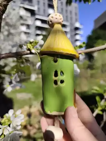 domek dzwonek ceramiczny