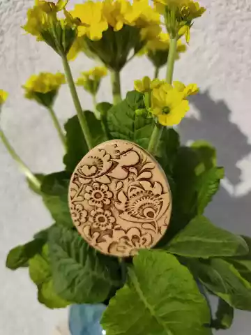 jajko ceramiczne na druciku