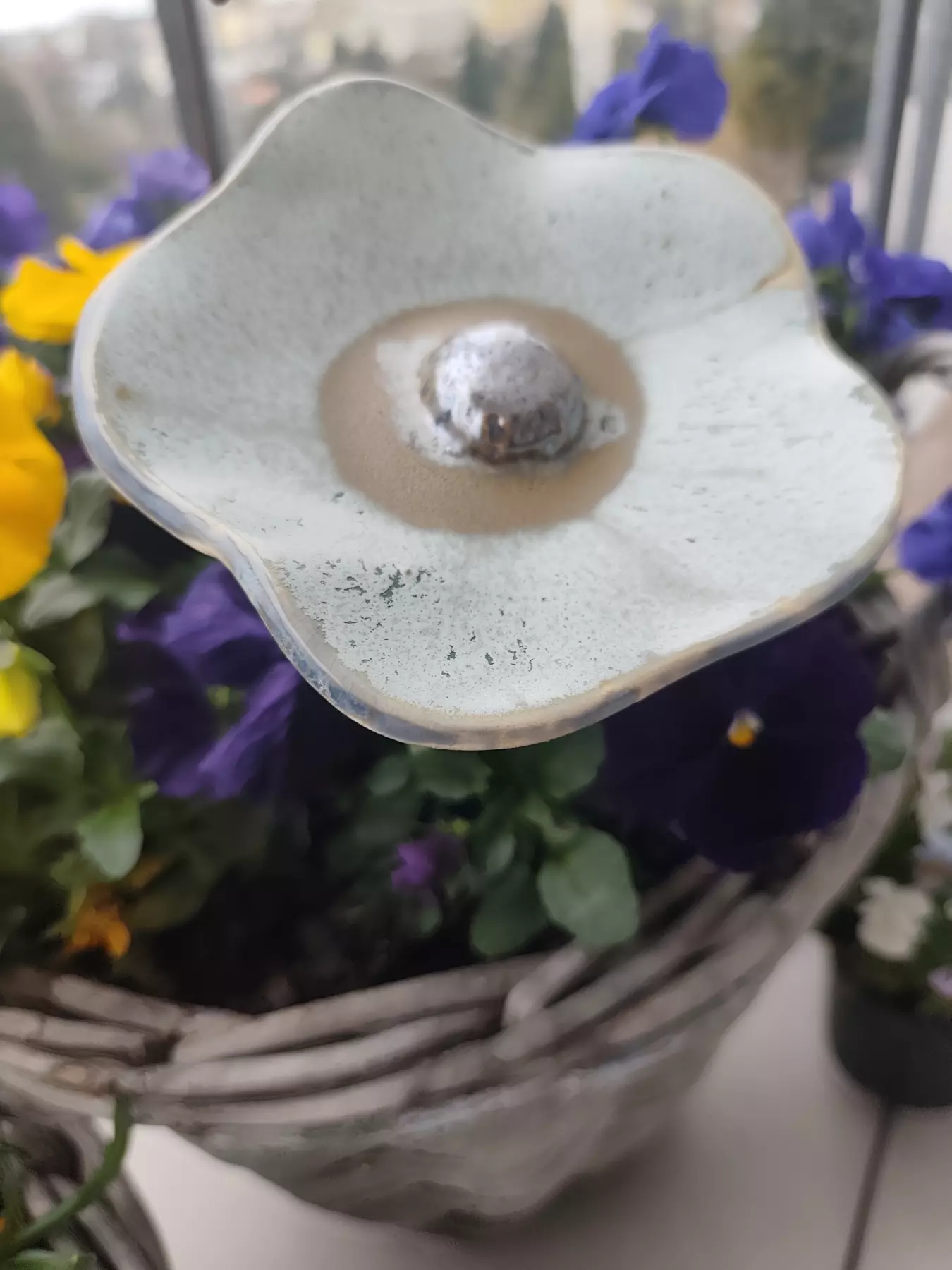 kwiat ceramiczny poidło